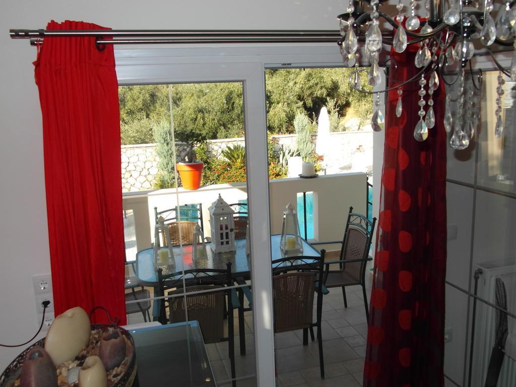 Ionian Villas Ayios Nikitas Ruang foto