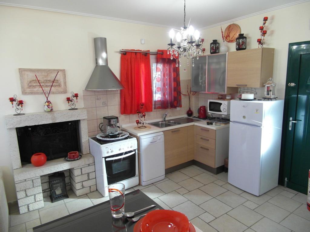 Ionian Villas Ayios Nikitas Ruang foto