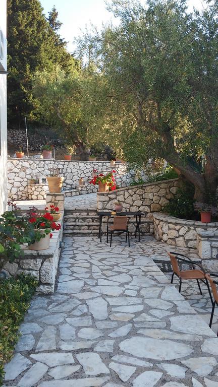 Ionian Villas Ayios Nikitas Ruang foto