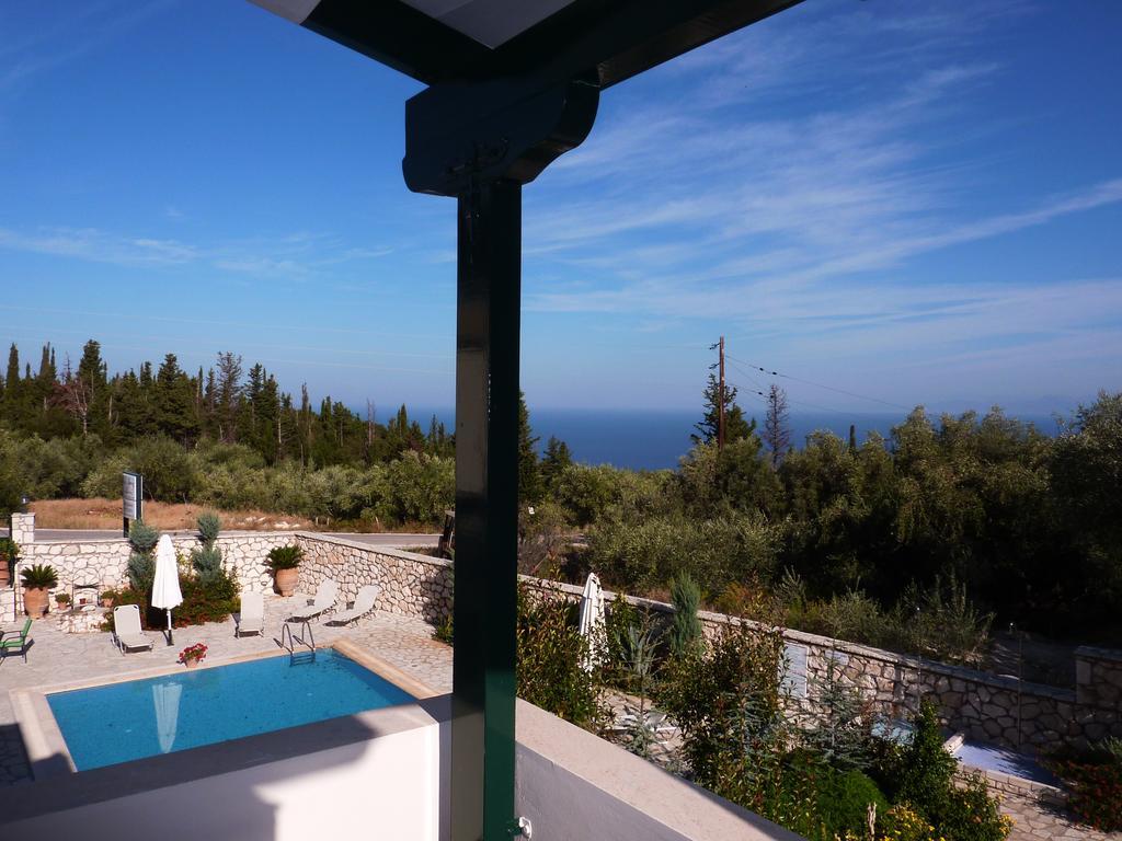 Ionian Villas Ayios Nikitas Bagian luar foto