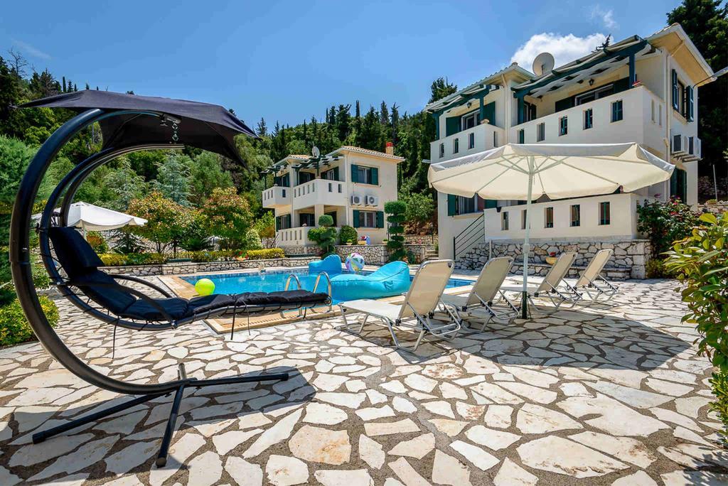 Ionian Villas Ayios Nikitas Bagian luar foto