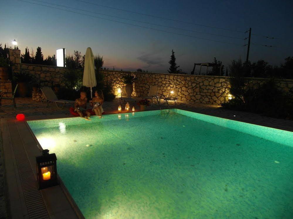 Ionian Villas Ayios Nikitas Bagian luar foto