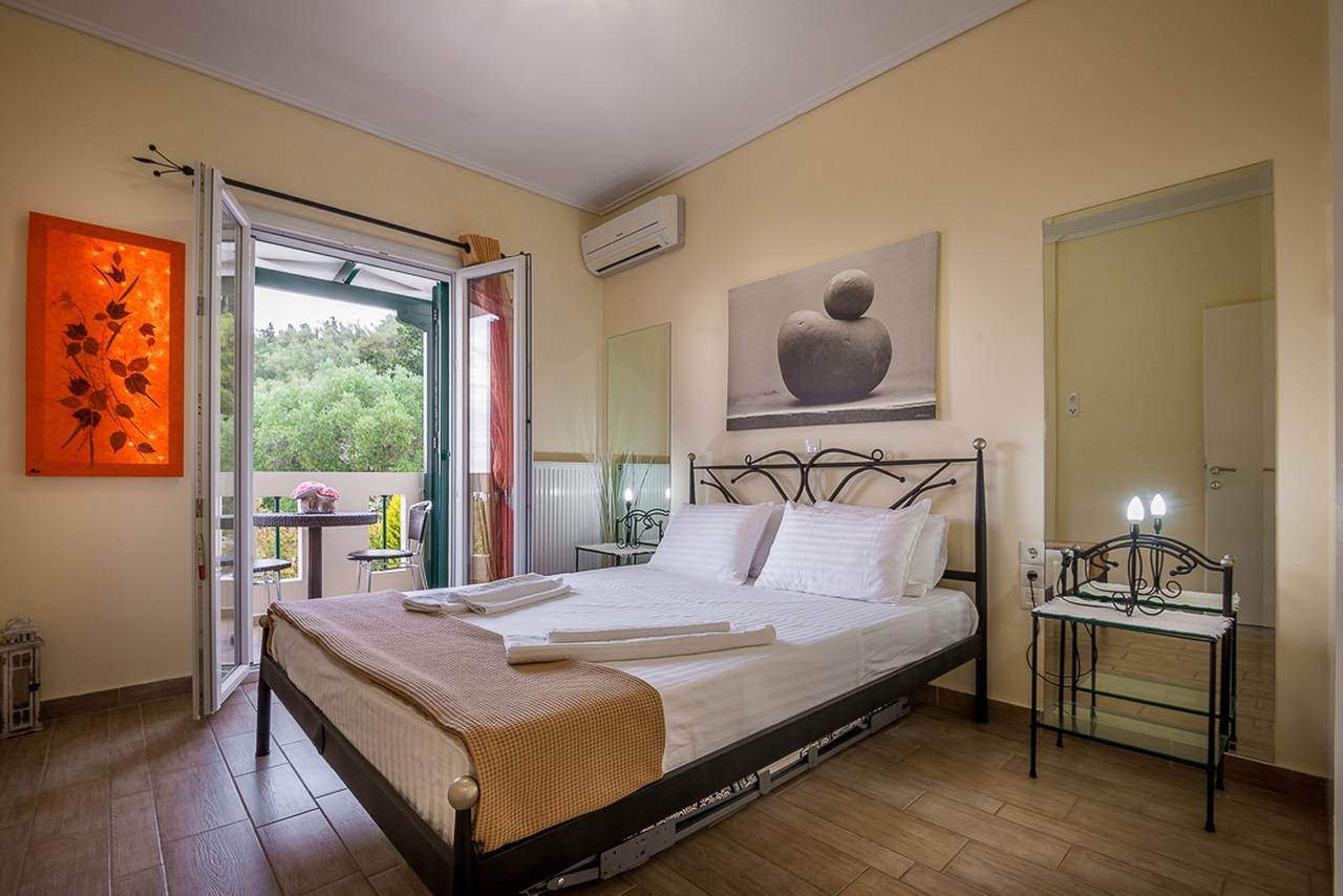 Ionian Villas Ayios Nikitas Bagian luar foto